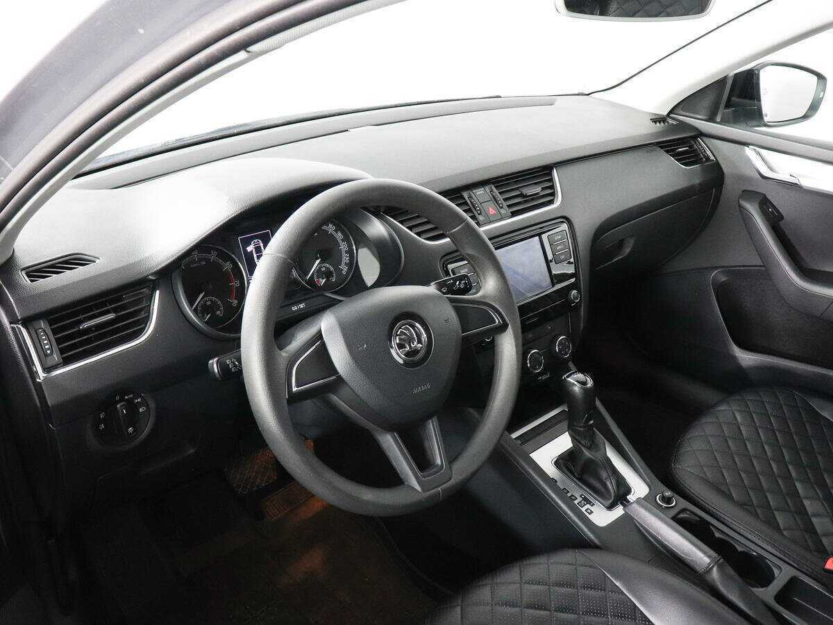 Skoda Octavia б/у, 2018, Роботизированная. Фото: #4