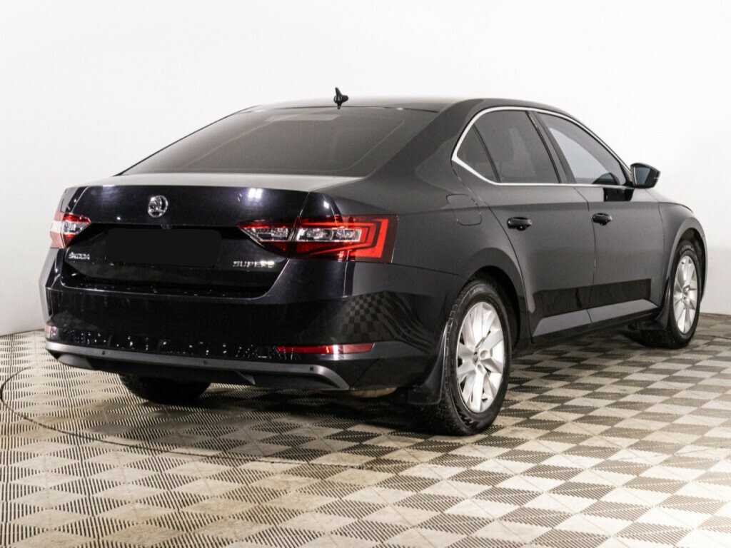 Skoda Superb б/у, 2017, Роботизированная. Фото: #4