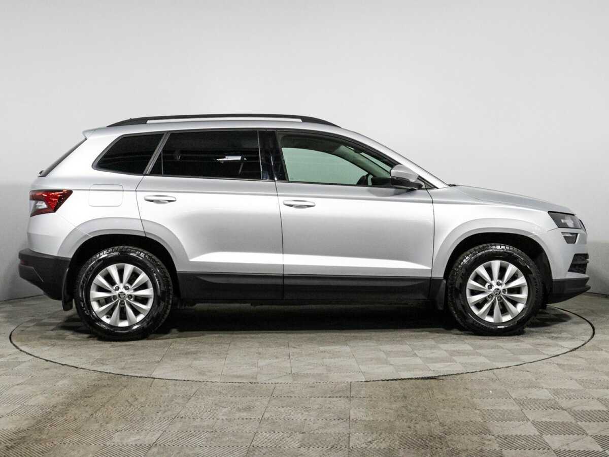 Skoda Karoq б/у, 2020, Автоматическая. Фото: #3