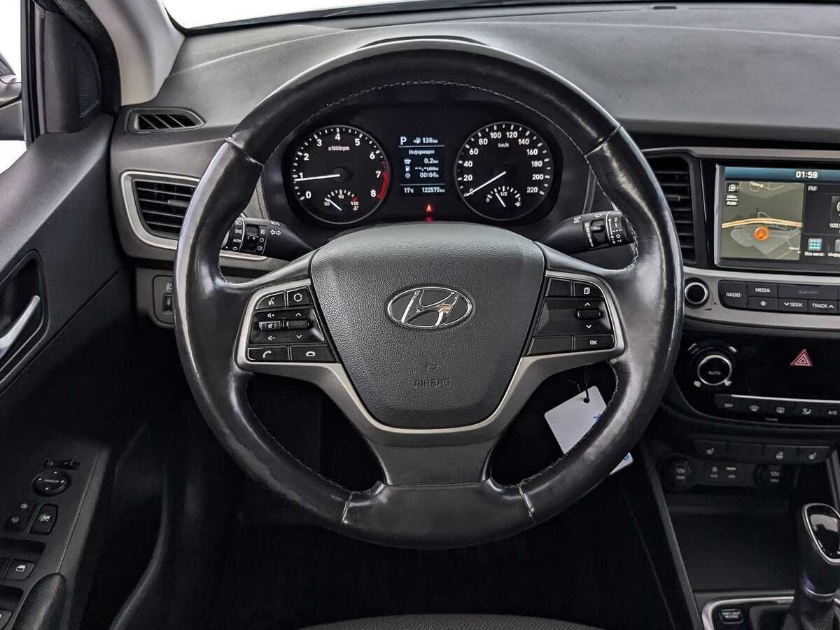 Hyundai Solaris б/у, 2018, Автоматическая. Фото: #17