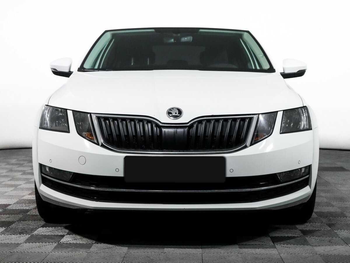 Skoda Octavia б/у, 2019, Роботизированная. Фото: #1