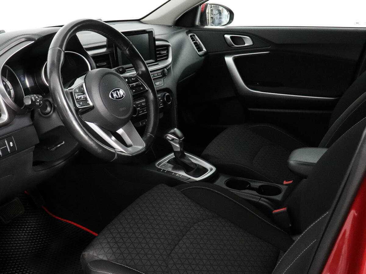 Kia Ceed б/у, 2019, Автоматическая. Фото: #9