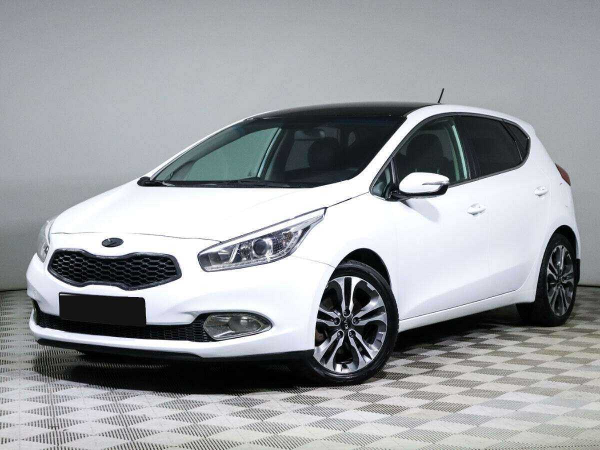 Kia Ceed б/у, 2013, Автоматическая. Фото: #0