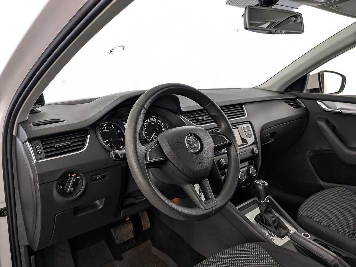 Skoda Octavia б/у, 2016, Автоматическая. Фото: #14