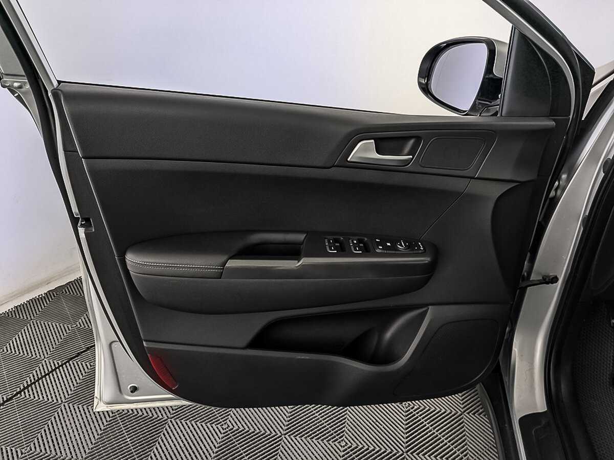 Kia Sportage б/у, 2016, Автоматическая. Фото: #18