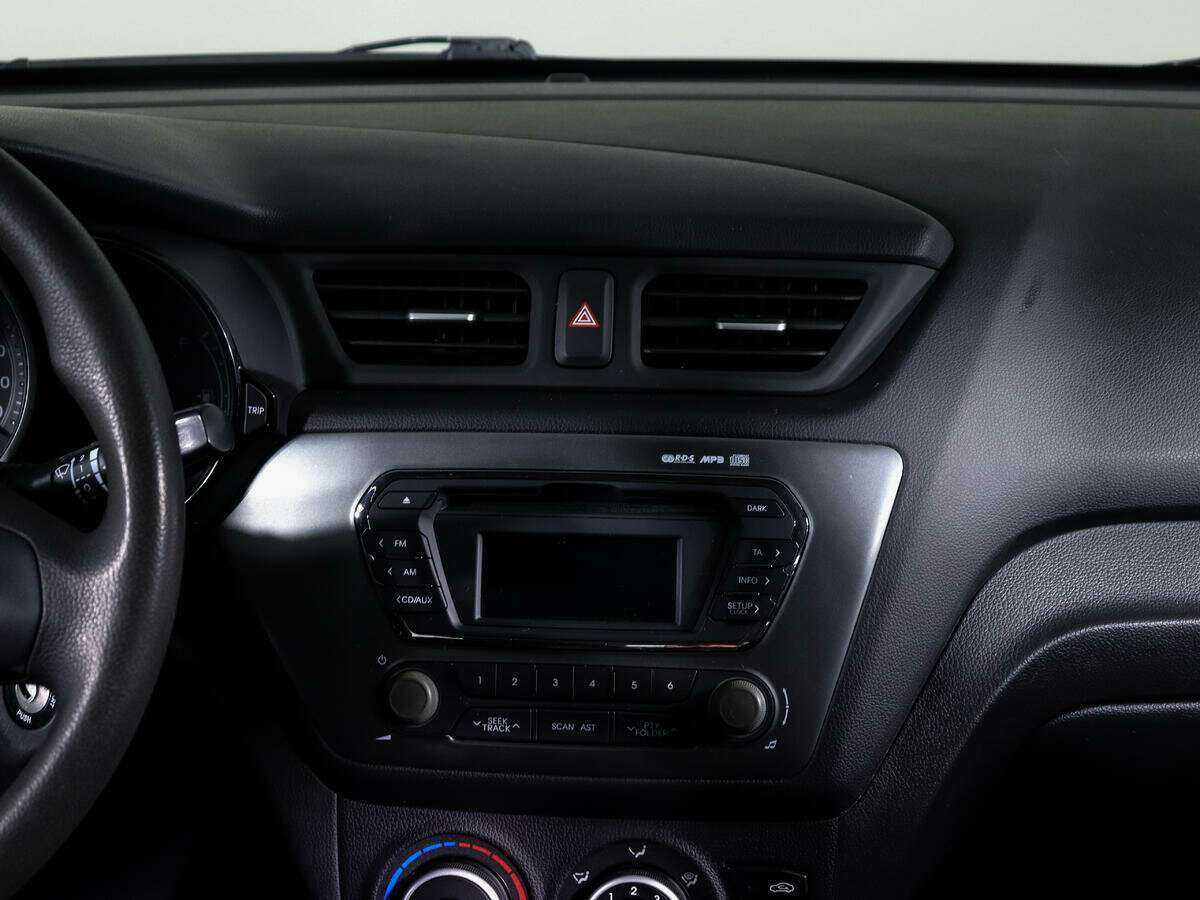 Kia Rio б/у, 2013, Механическая. Фото: #11