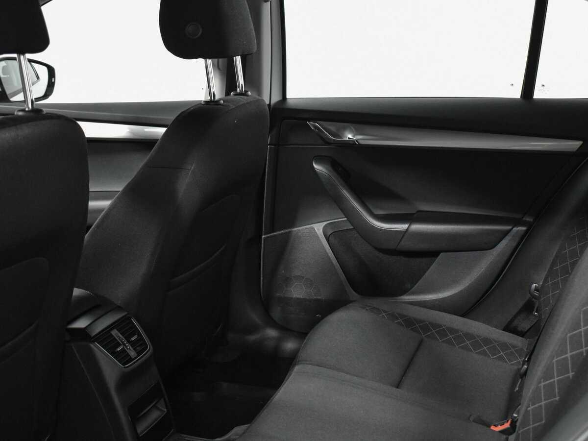 Skoda Octavia б/у, 2019, Автоматическая. Фото: #10