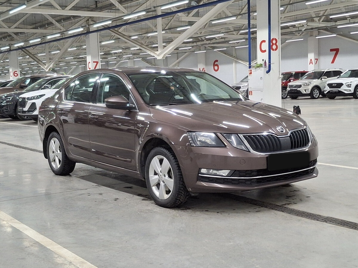 Skoda Octavia б/у, 2020, Автоматическая. Фото: #2