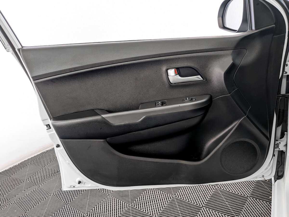 Kia Rio б/у, 2016, Механическая. Фото: #14