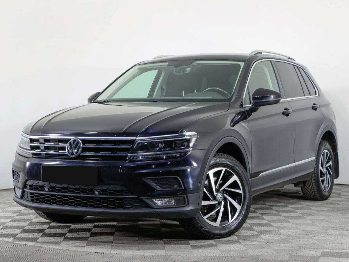 Volkswagen Tiguan б/у, 2018, Роботизированная. Посмотреть фото