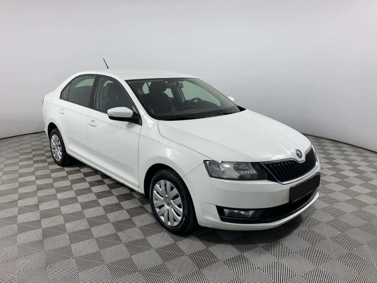 Skoda Rapid б/у, 2019, Автоматическая. Фото: #2