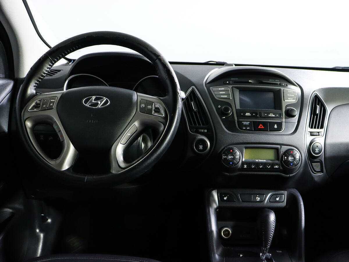 Hyundai ix35 б/у, 2014, Автоматическая. Фото: #11