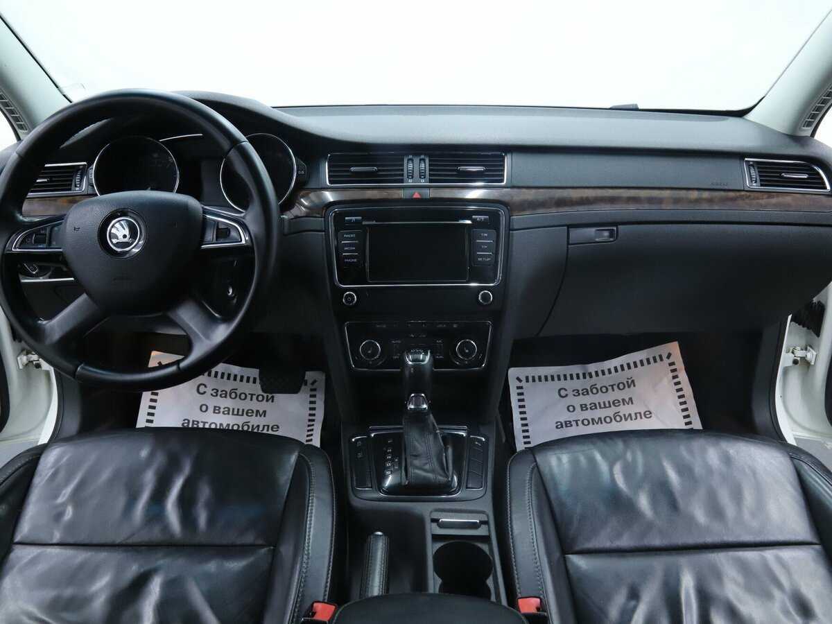 Skoda Superb б/у, 2013, Автоматическая. Фото: #9