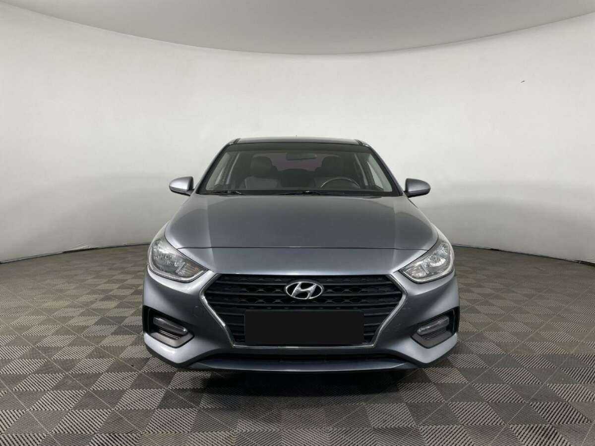 Hyundai Solaris б/у, 2017, Автоматическая. Фото: #1