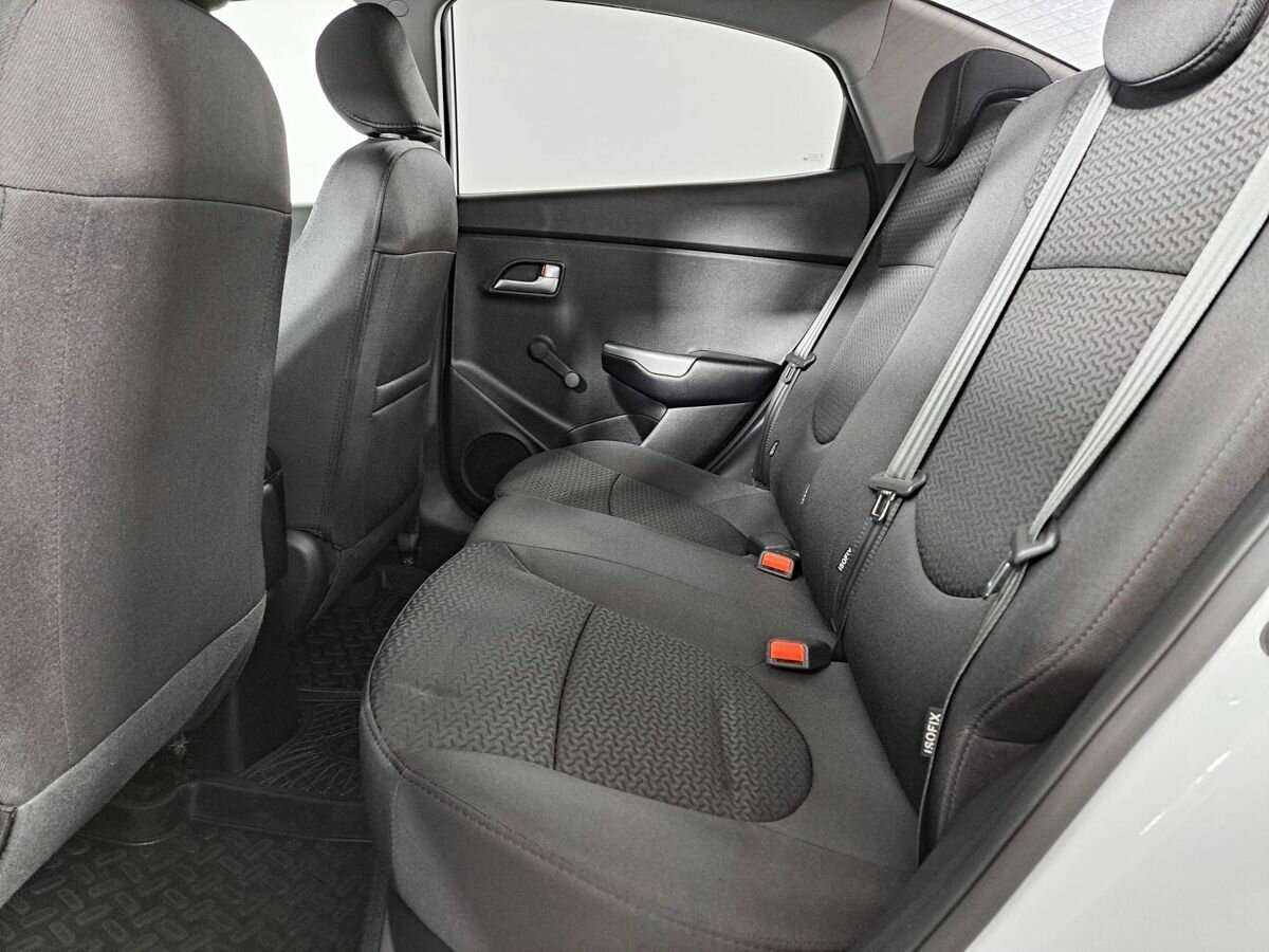 Kia Rio б/у, 2017, Механическая. Фото: #9