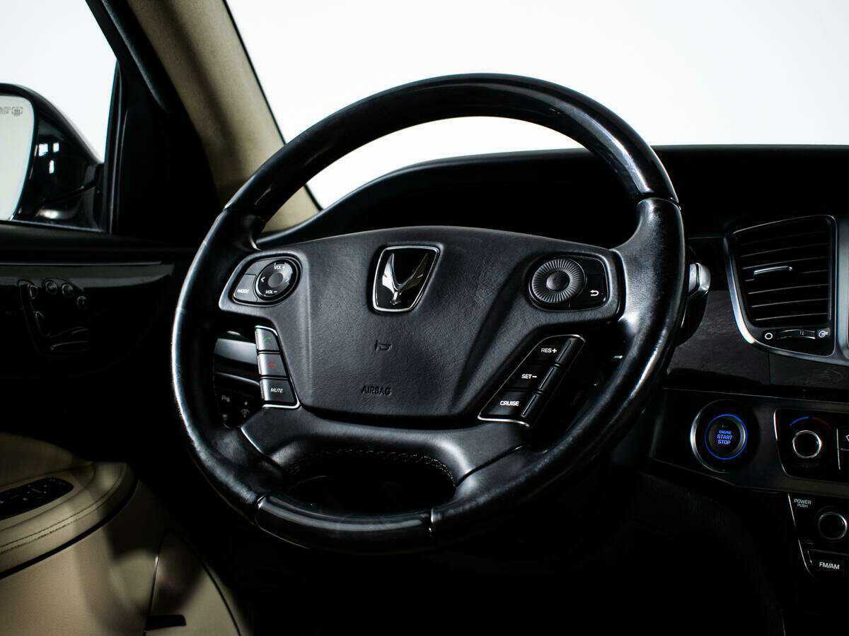 Hyundai Equus б/у, 2013, Автоматическая. Фото: #12