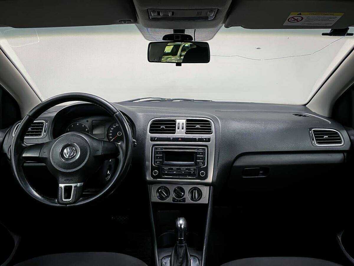 Volkswagen Polo б/у, 2013, Автоматическая. Фото: #9