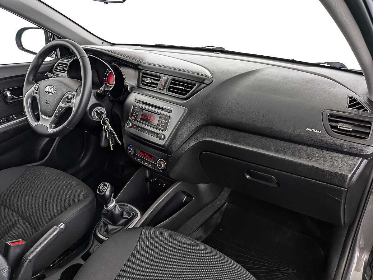 Kia Rio б/у, 2016, Механическая. Фото: #12