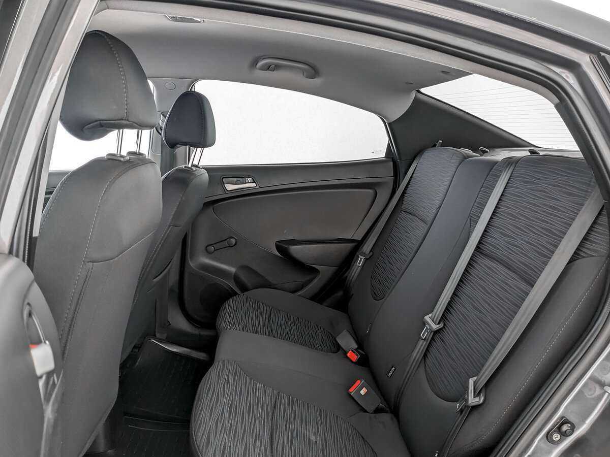 Hyundai Solaris б/у, 2014, Автоматическая. Фото: #9