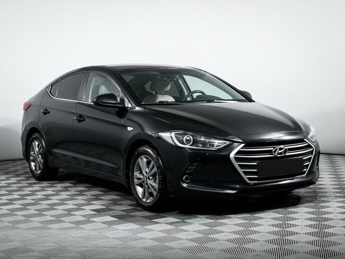 Hyundai Elantra б/у, 2016, Автоматическая. Фото: #2