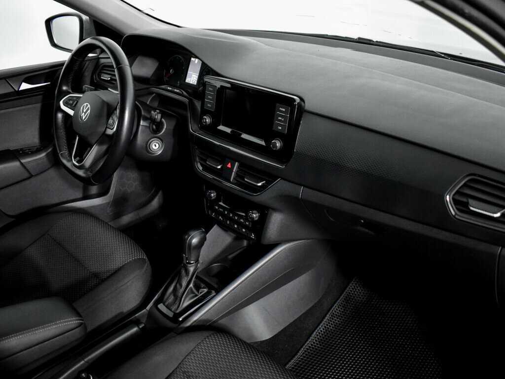 Volkswagen Polo б/у, 2021, Автоматическая. Фото: #12