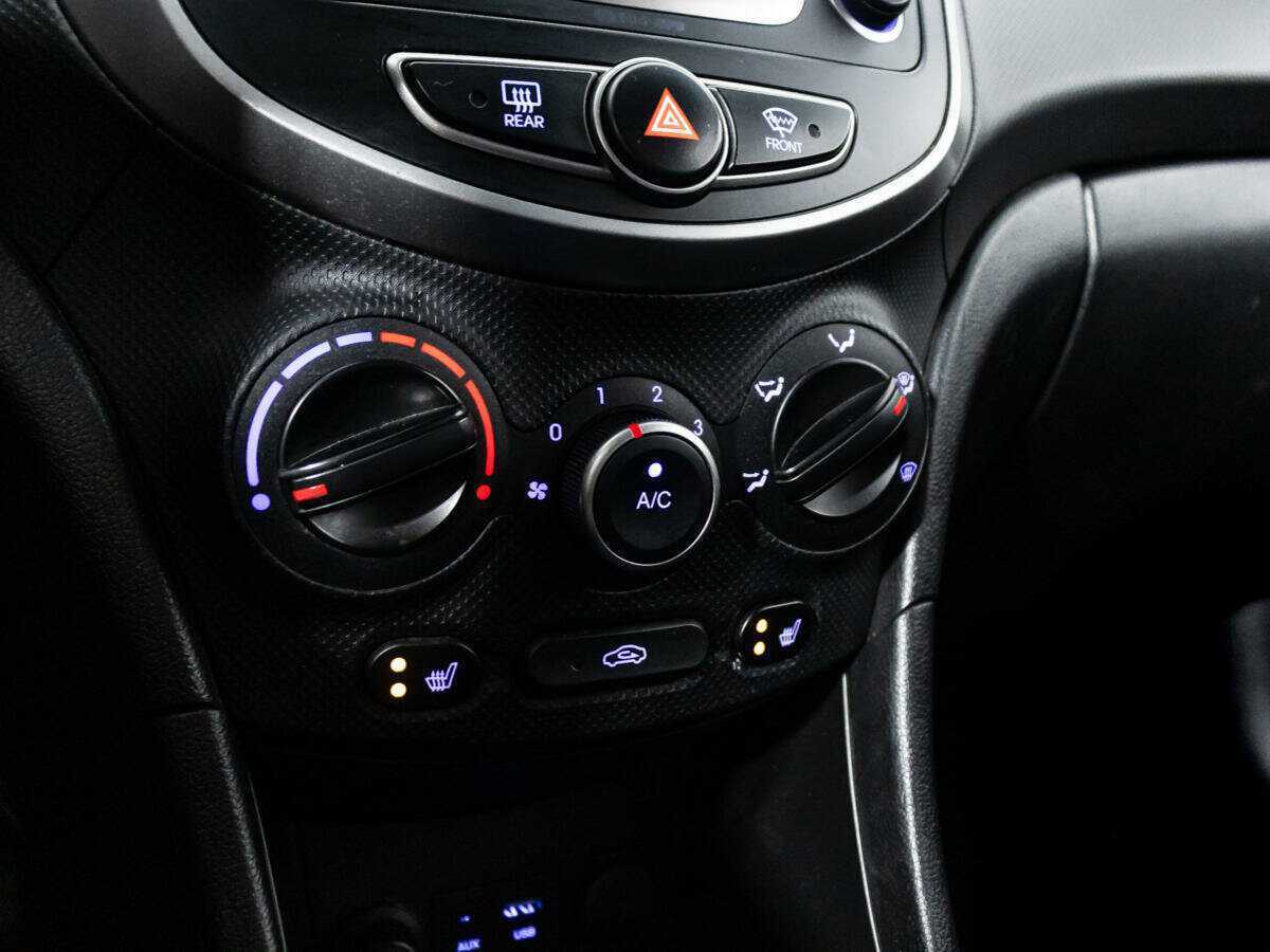 Hyundai Solaris б/у, 2015, Автоматическая. Фото: #14