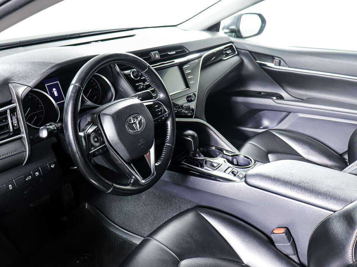 Toyota Camry б/у, 2018, Автоматическая. Фото: #12