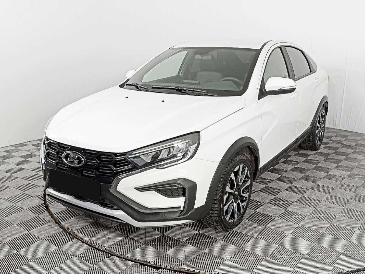 Lada (ВАЗ) Vesta б/у, 2023, Механическая. Фото: #0