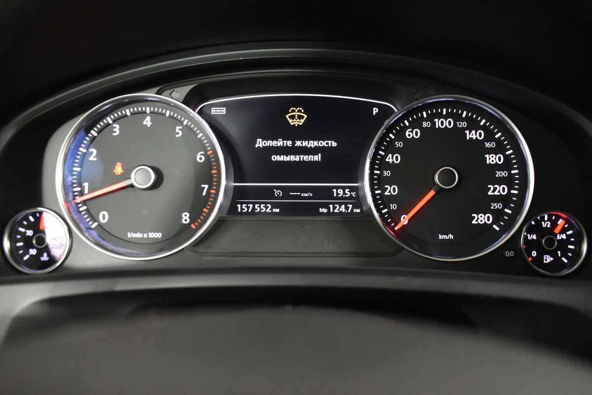 Volkswagen Touareg б/у, 2013, Автоматическая. Фото: #21