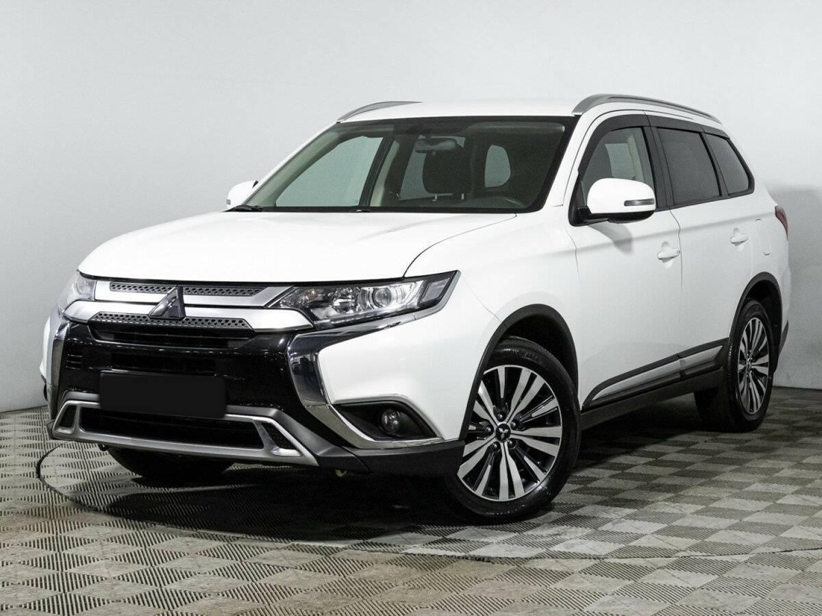 Mitsubishi Outlander б/у, 2021, Вариатор. Посмотреть фото