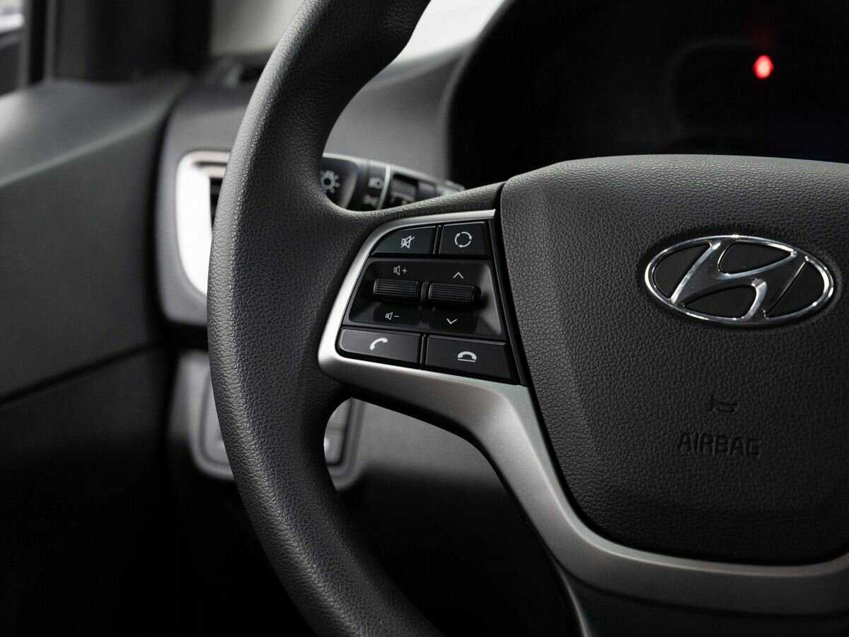 Hyundai Solaris б/у, 2020, Автоматическая. Фото: #15