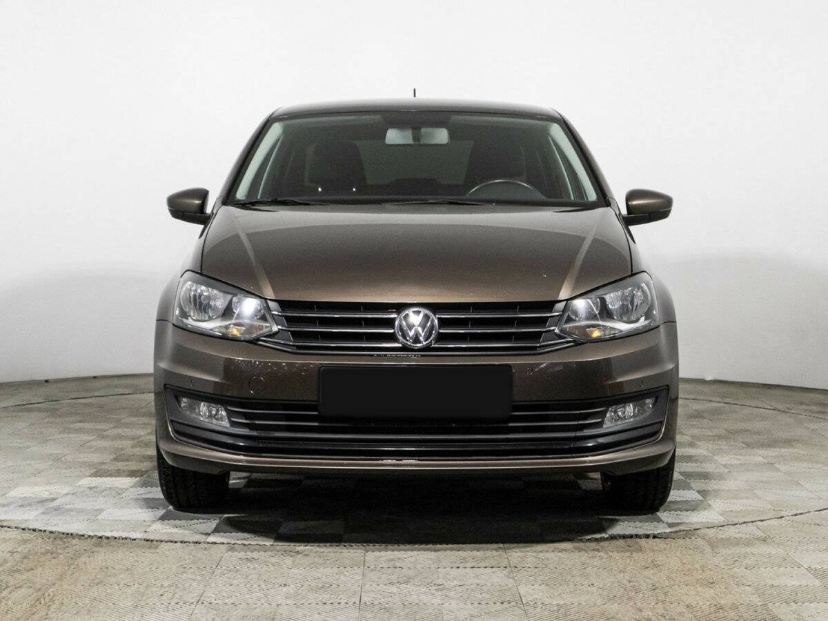 Volkswagen Polo б/у, 2018, Механическая. Фото: #1