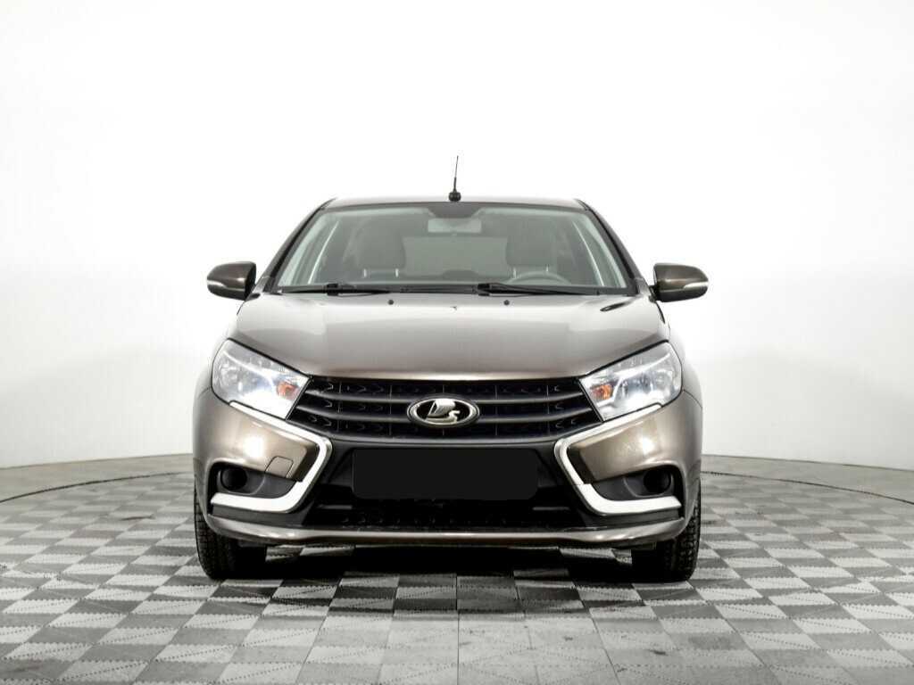 Lada (ВАЗ) Vesta б/у, 2019, Механическая. Фото: #1