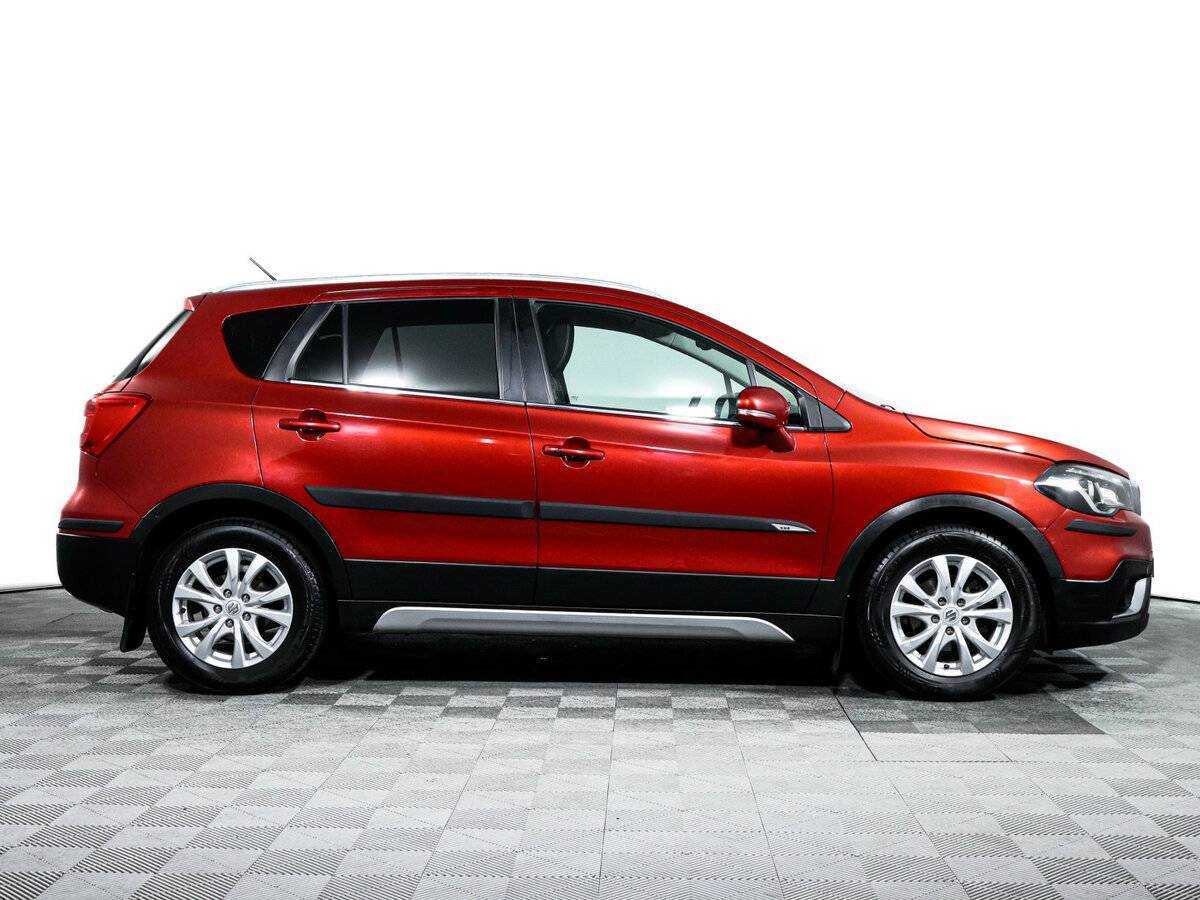 Suzuki SX4 б/у, 2016, Автоматическая. Фото: #3
