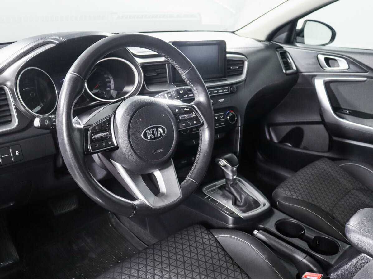 Kia Ceed б/у, 2018, Роботизированная. Фото: #12