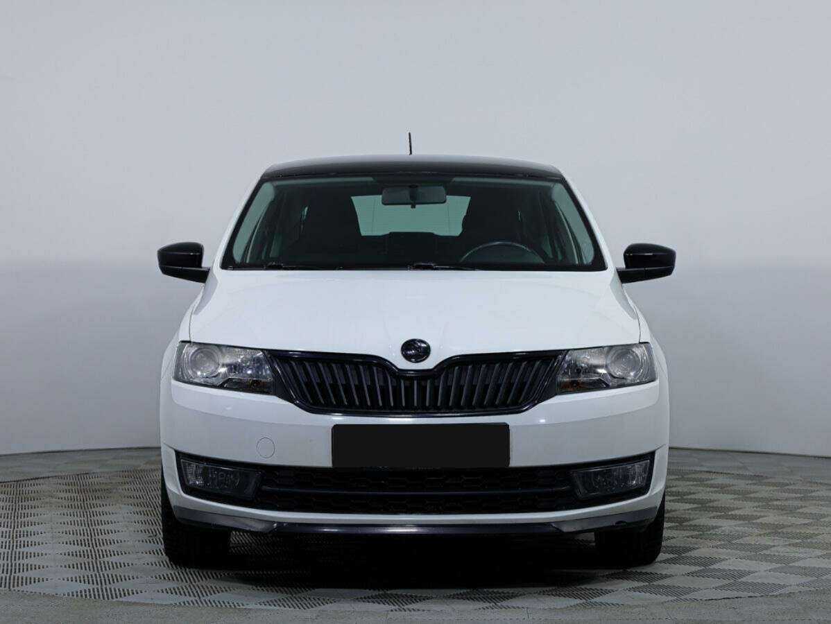 Skoda Rapid б/у, 2015, Роботизированная. Фото: #1