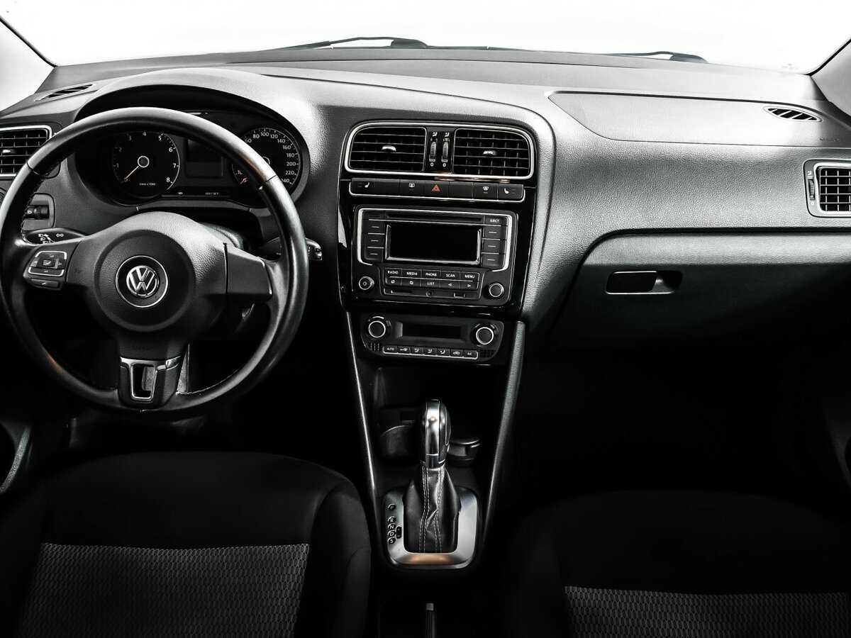 Volkswagen Polo б/у, 2014, Автоматическая. Фото: #10