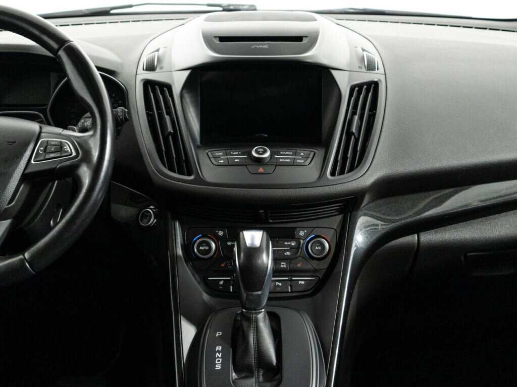 Ford Kuga б/у, 2017, Автоматическая. Фото: #13