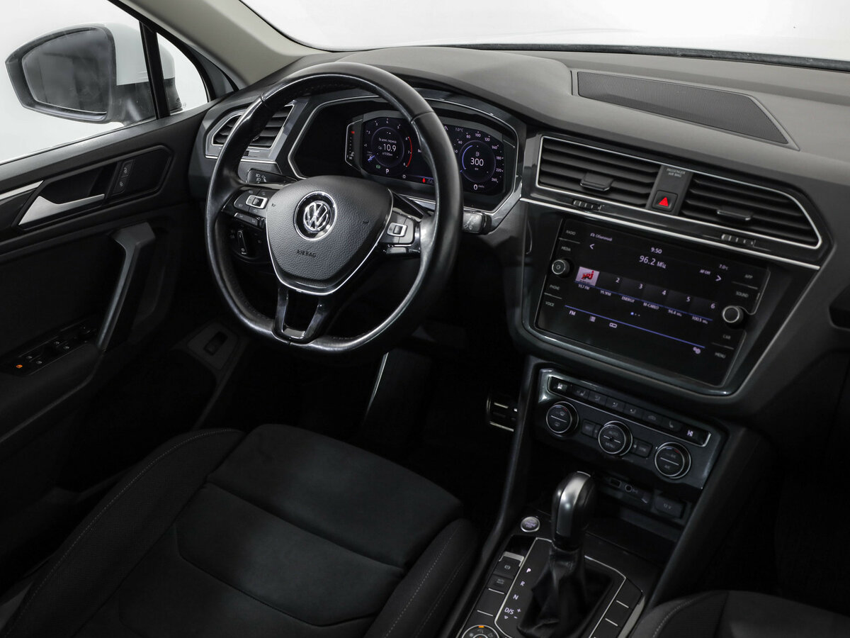 Volkswagen Tiguan б/у, 2019, Роботизированная. Фото: #8