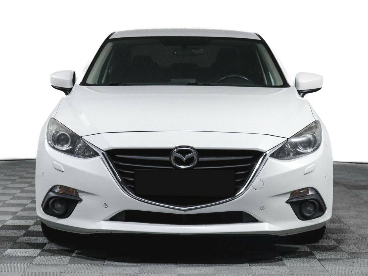Mazda 3 б/у, 2016, Автоматическая. Фото: #1