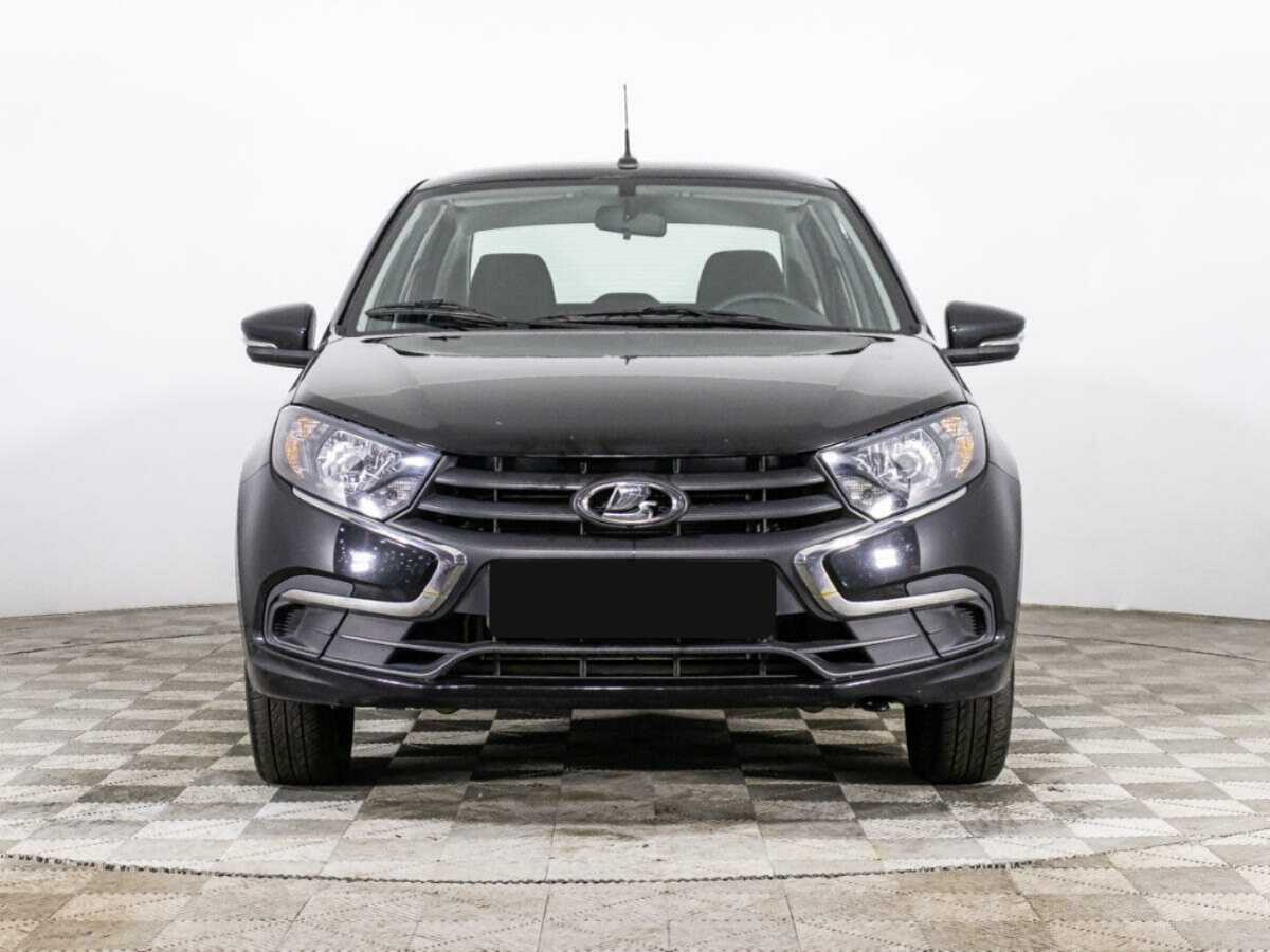 Lada (ВАЗ) Granta б/у, 2022, Механическая. Фото: #1