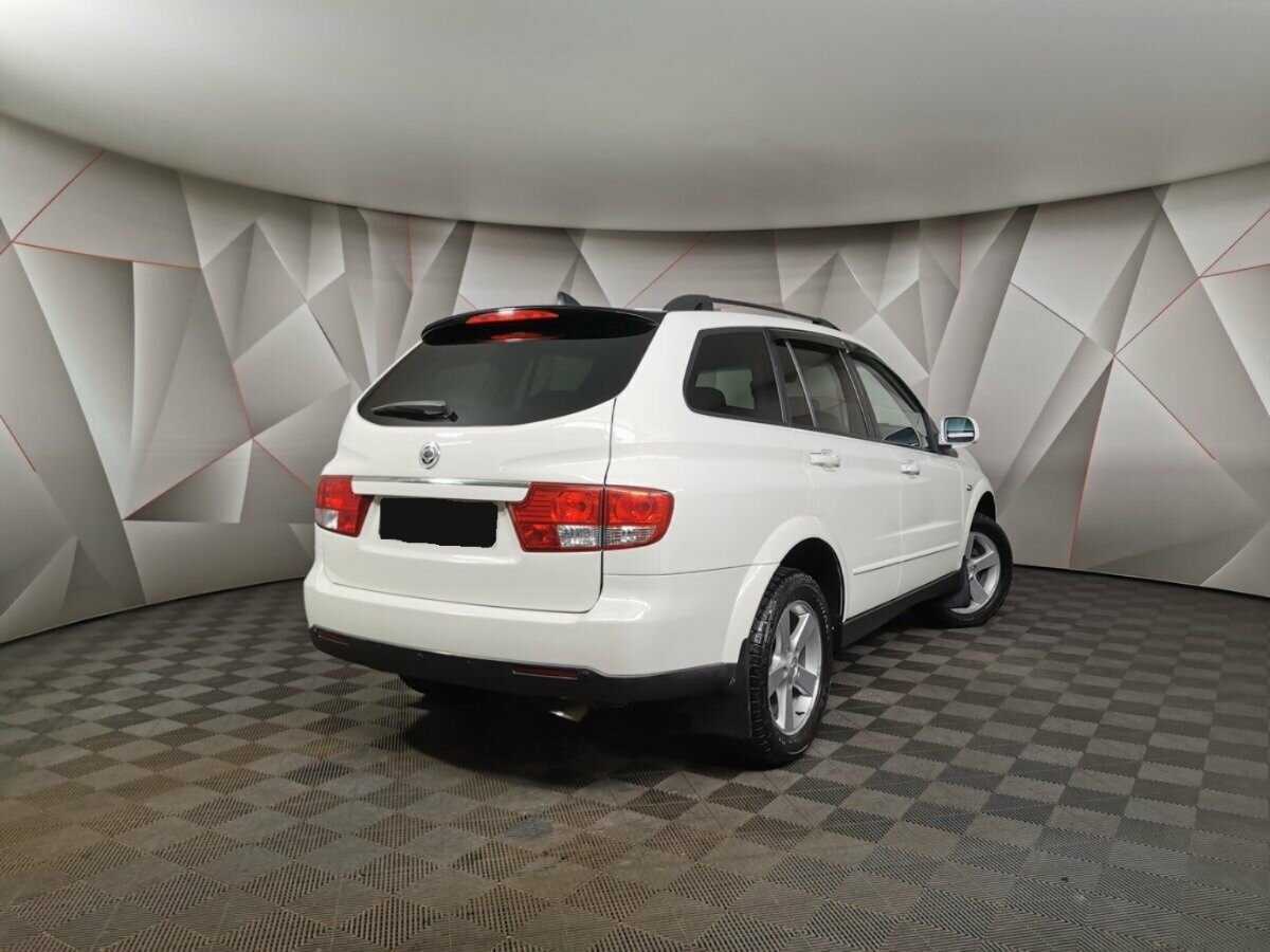 SsangYong Kyron б/у, 2013, Автоматическая. Фото: #1