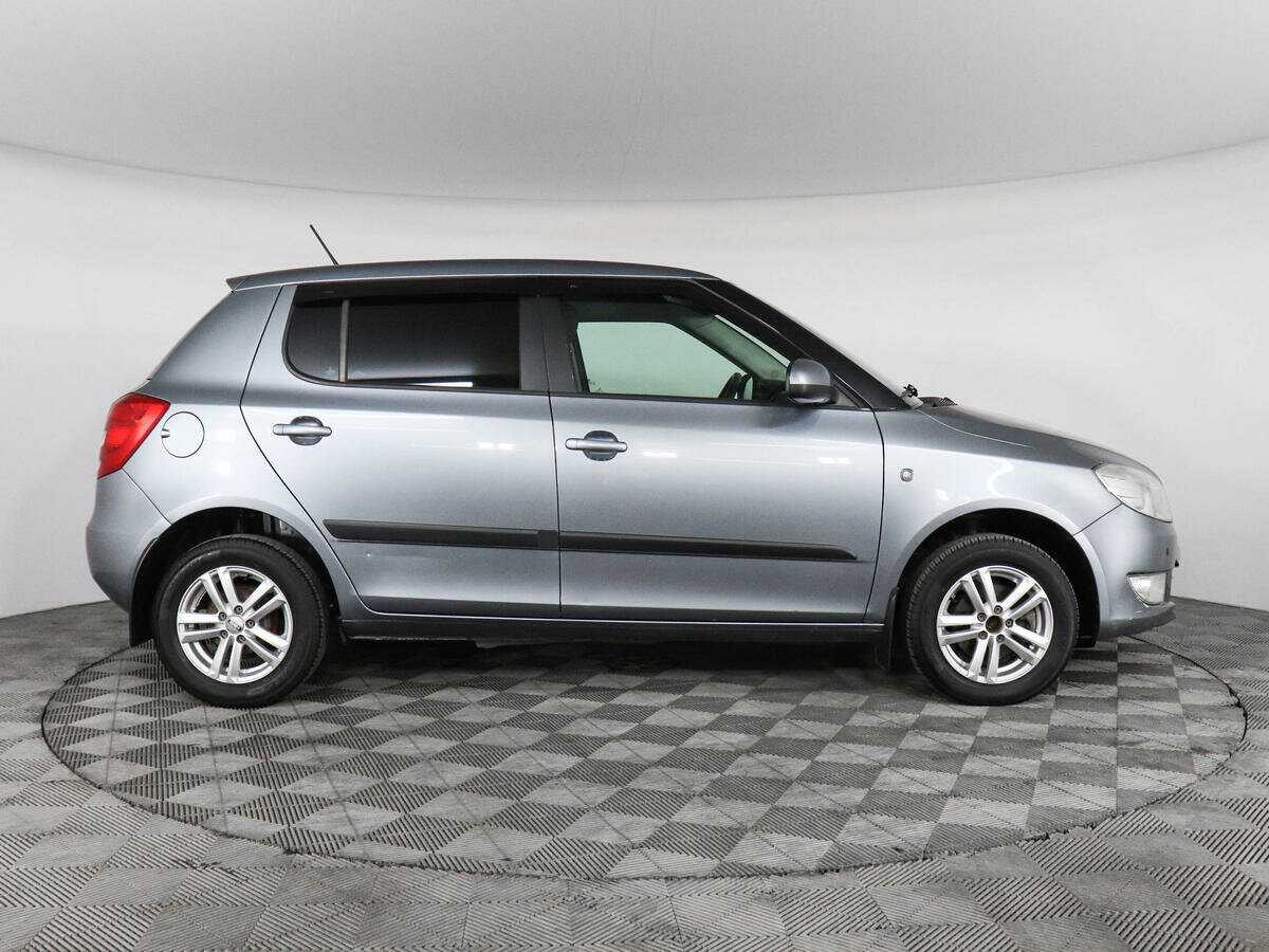 Skoda Fabia б/у, 2012, Автоматическая. Фото: #3