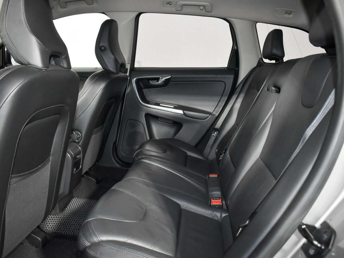 Volvo XC60 б/у, 2012, Автоматическая. Фото: #12