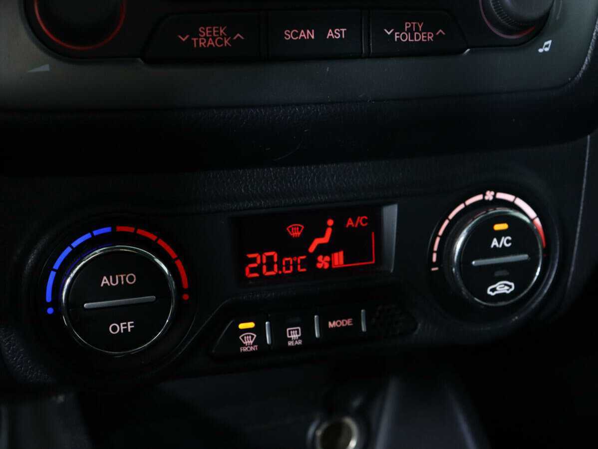 Kia Rio б/у, 2014, Механическая. Фото: #12