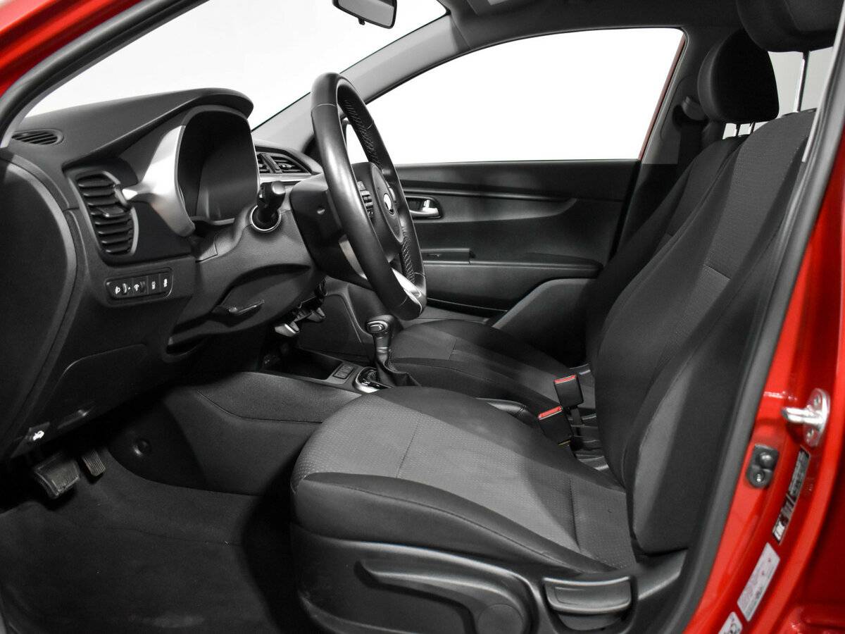 Kia Rio б/у, 2021, Автоматическая. Фото: #9