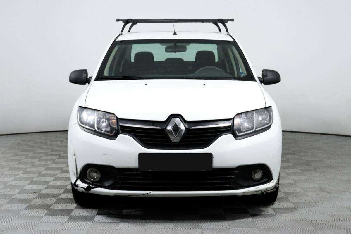 Renault Logan б/у, 2016, Механическая. Фото: #1