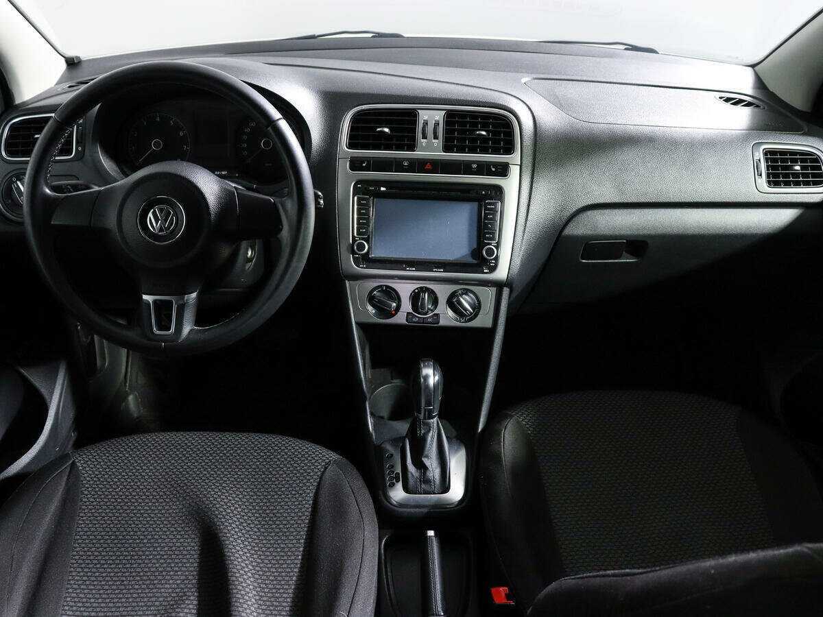 Volkswagen Polo б/у, 2013, Автоматическая. Фото: #11