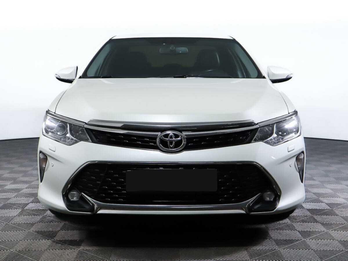 Toyota Camry б/у, 2017, Автоматическая. Фото: #1