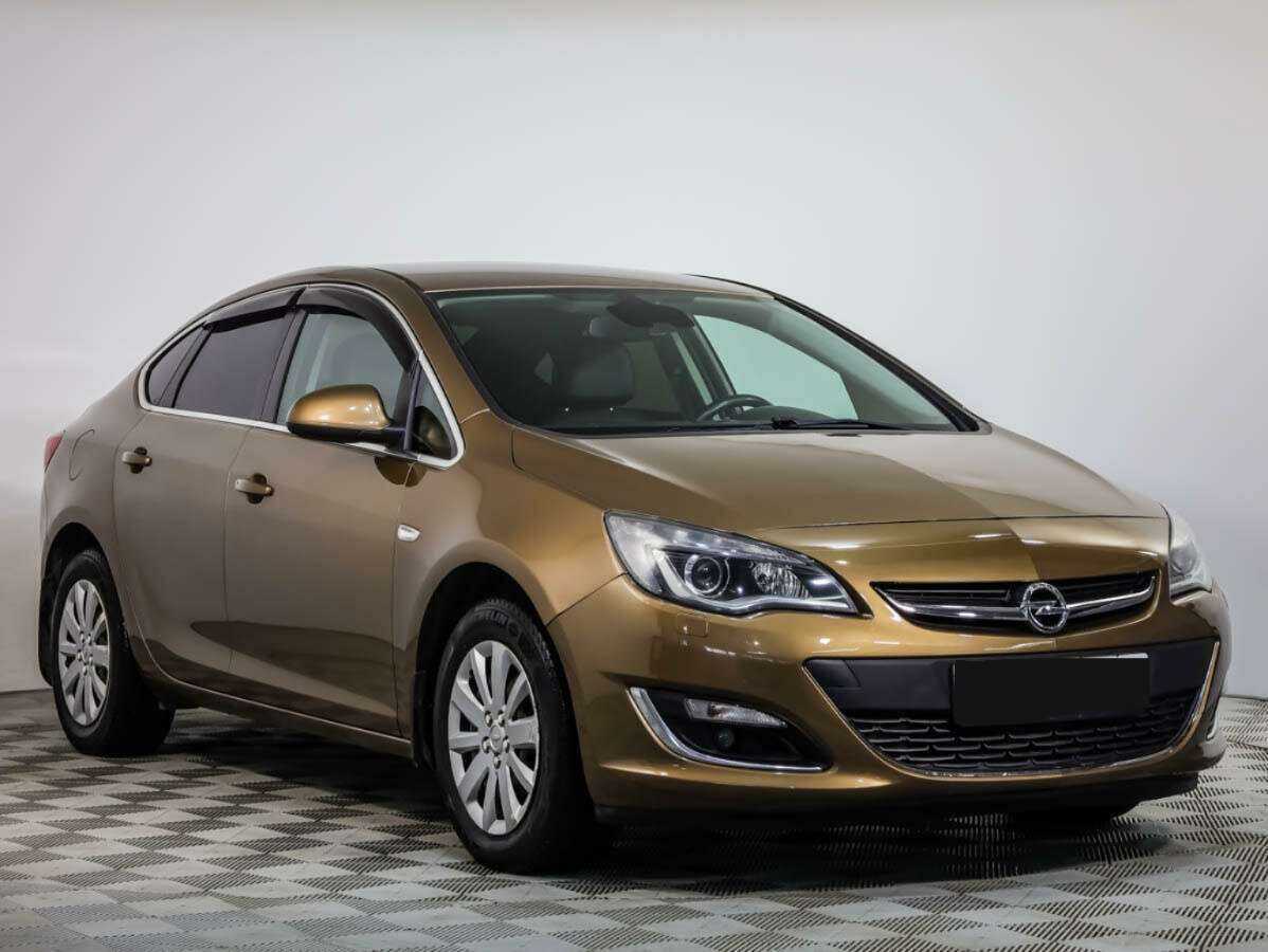 Opel Astra б/у, 2015, Автоматическая. Фото: #1